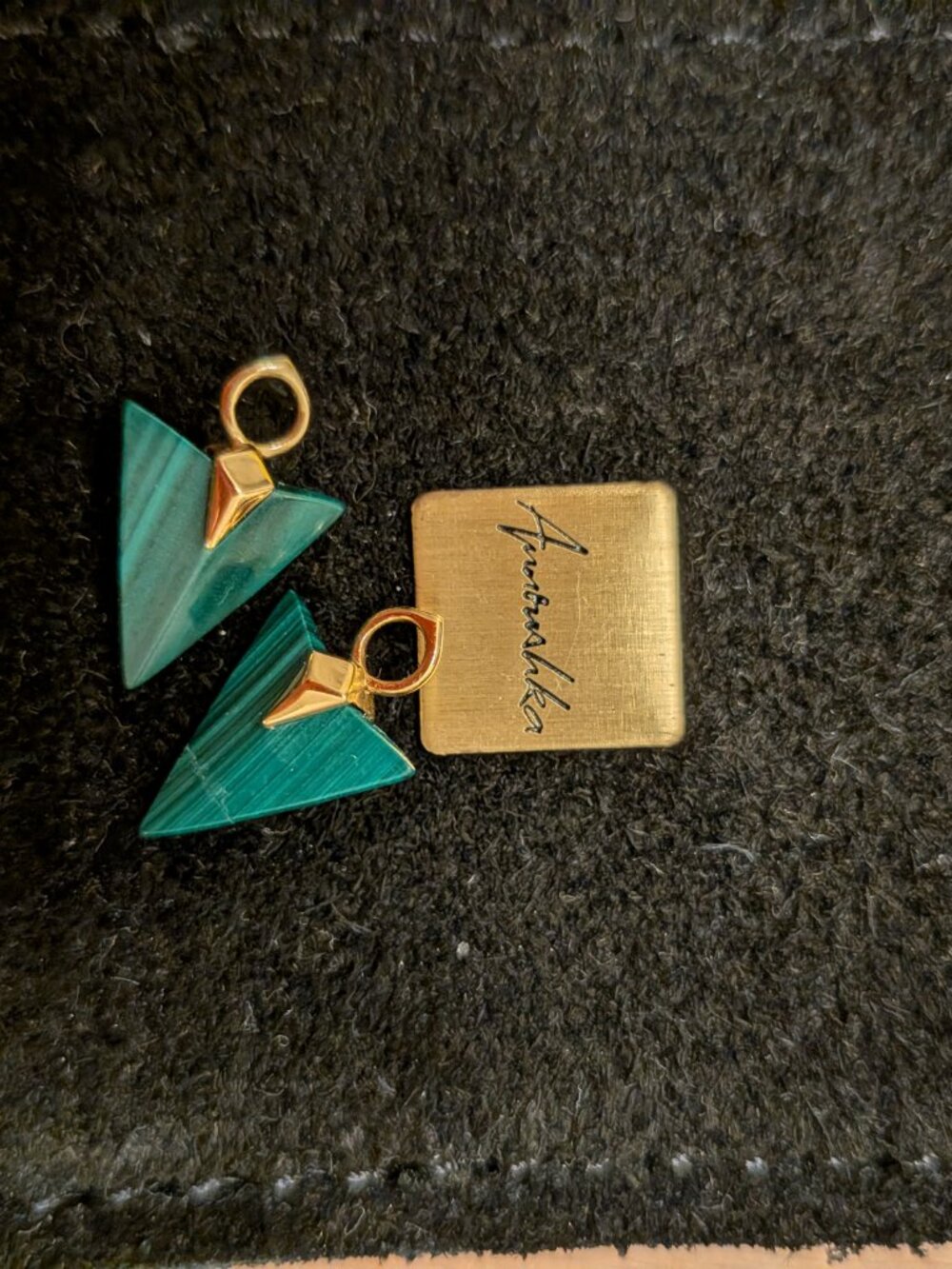 Annoushka Malachite 18k Gold Drop Earrings - Picture 3 of 8